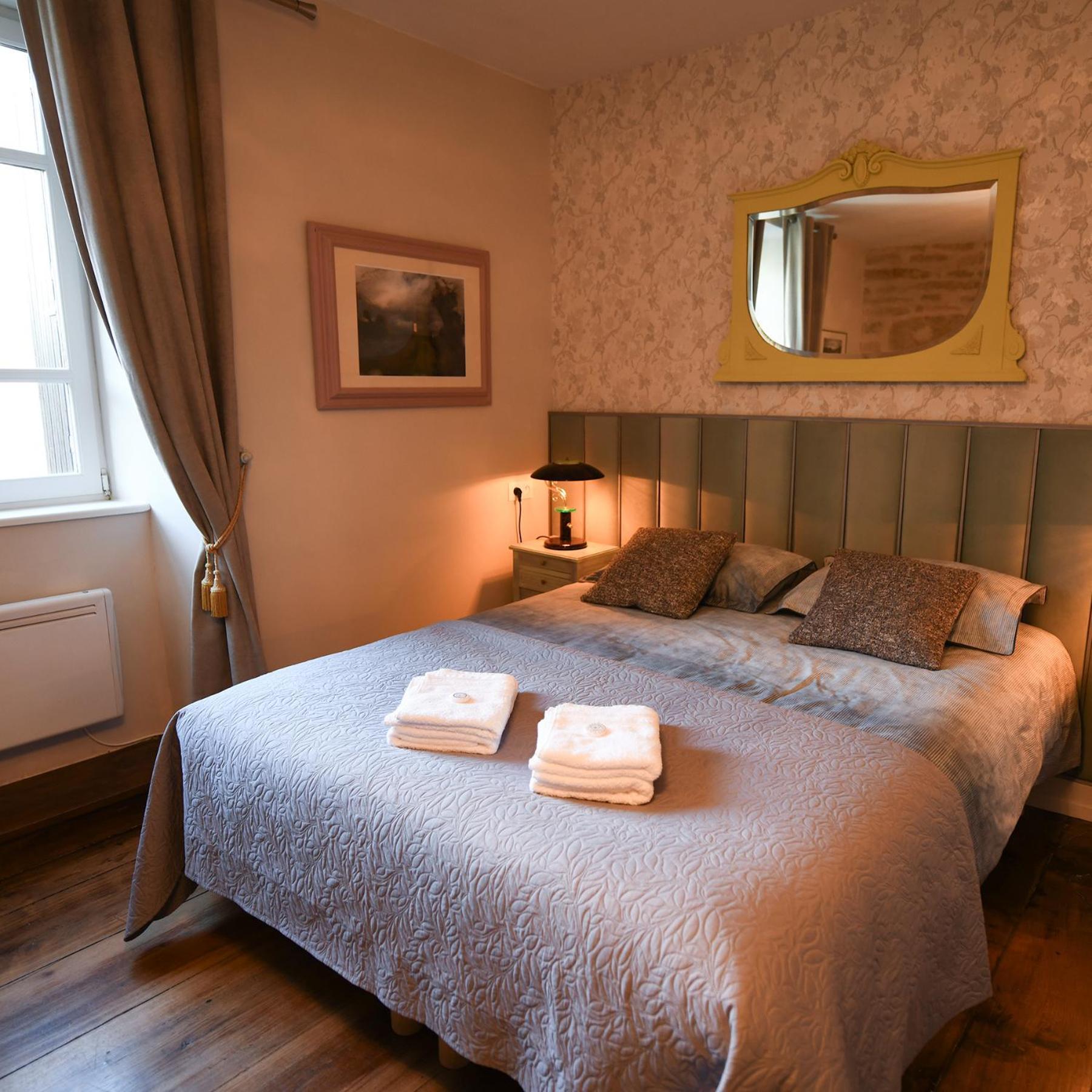 Bed and Breakfast Pat A Touille Treignac Exterior foto